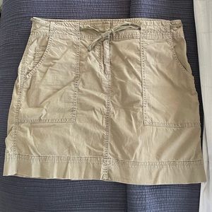 Army green Loft skirt.  Size 8
